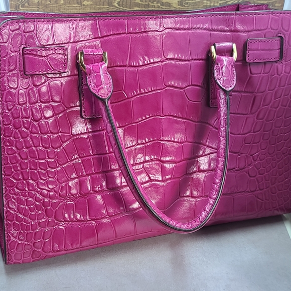 Michael Kors Pink Tote - Picture 3 of 6